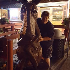 Meet your Posher, Danielle